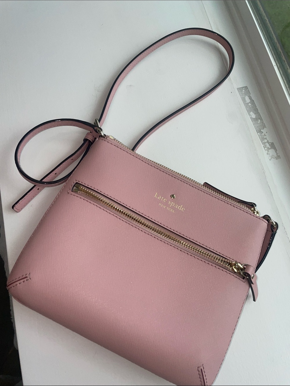 kate spade Blush Pink Saffiano Crossbody Bag with Front Zip